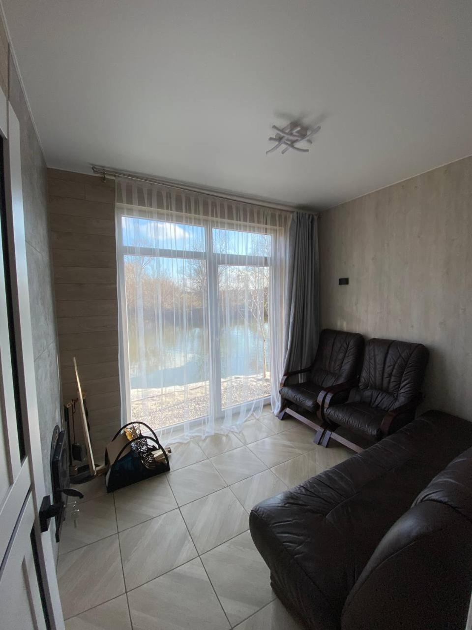 Villa Kambodzha Na Dynae Vylkove Exterior foto